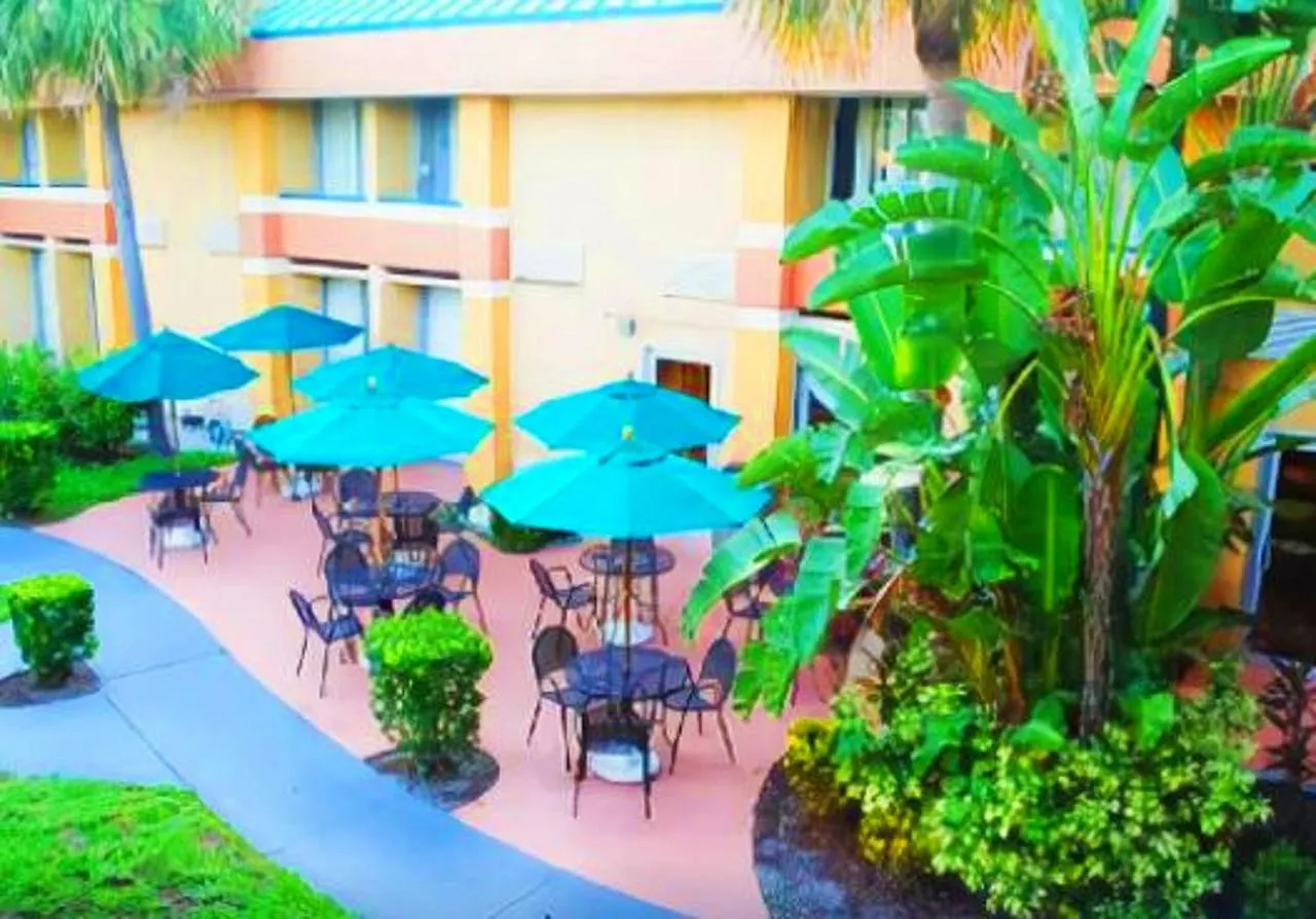 Bposhtels Orlando Florida Mall United States