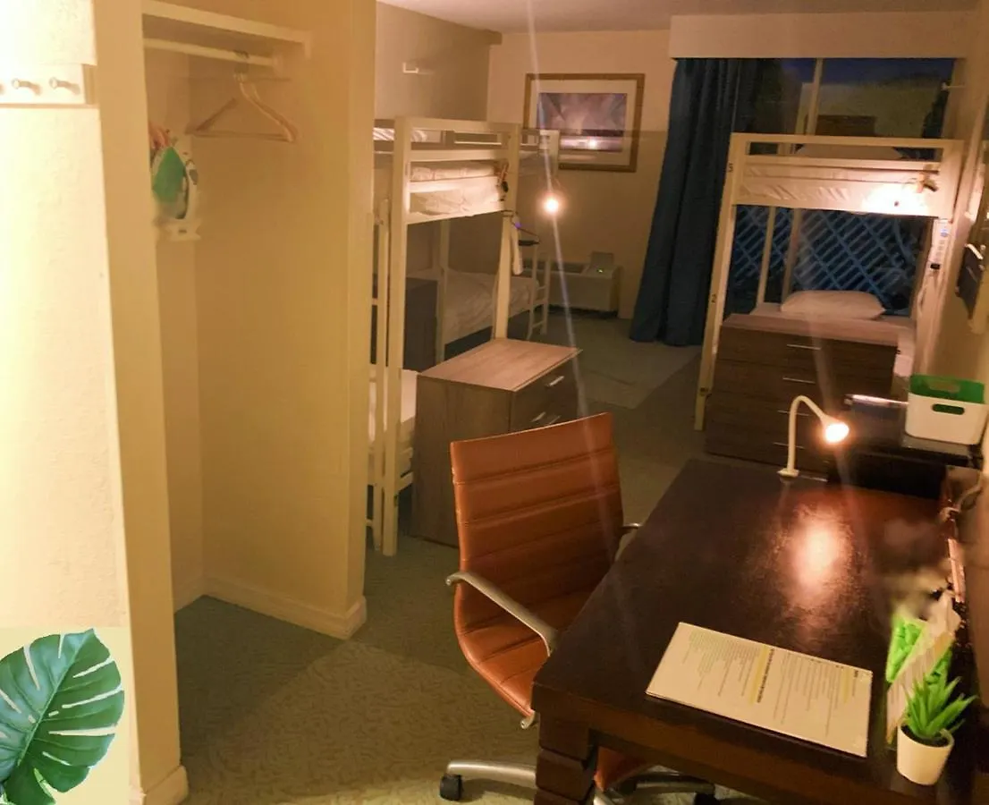 Bposhtels Orlando Florida Mall Hostel